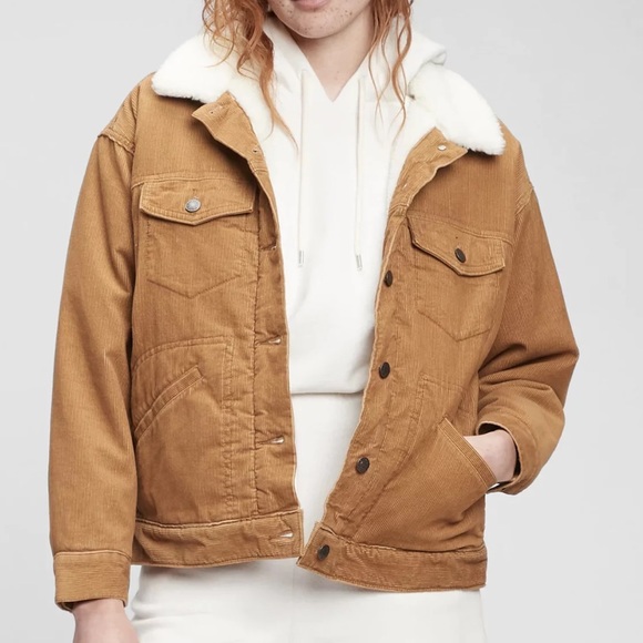 GAP Oversized Sherpa Corduroy Trucker Jacket - Picture 1 of 6